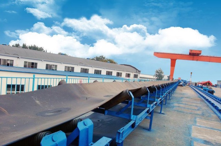 “采礦企業(yè)通過變頻技術(shù)改造皮帶運輸機提升經(jīng)濟效益”