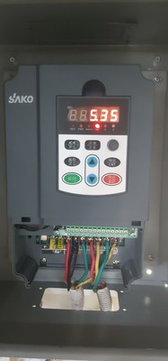 “印刷開槽模切機(jī)應(yīng)用變頻技術(shù)改善設(shè)備性能提高自動(dòng)化水平”